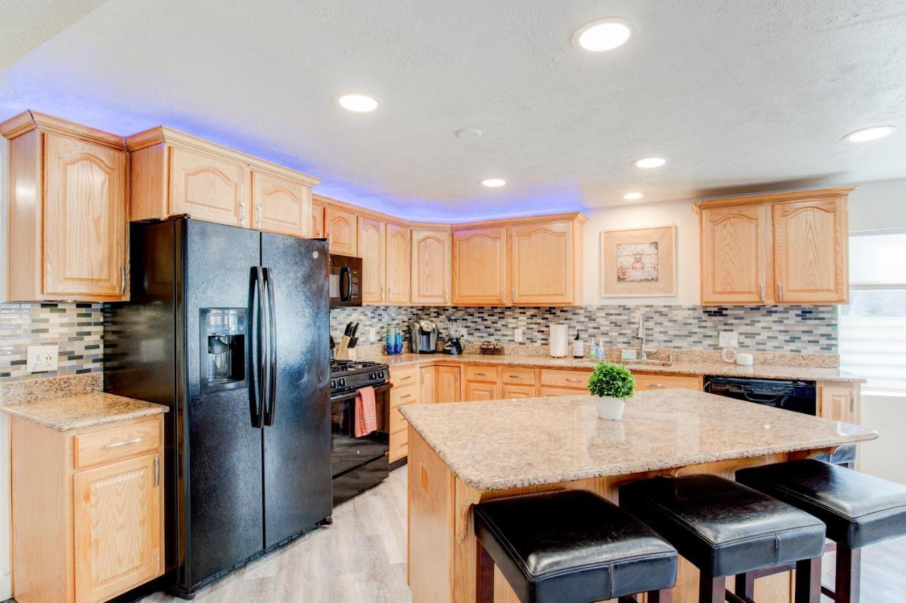 Modern Private Whole Unit 4 Bedroom Guest Suite King Bed Salt Lake City Dış mekan fotoğraf