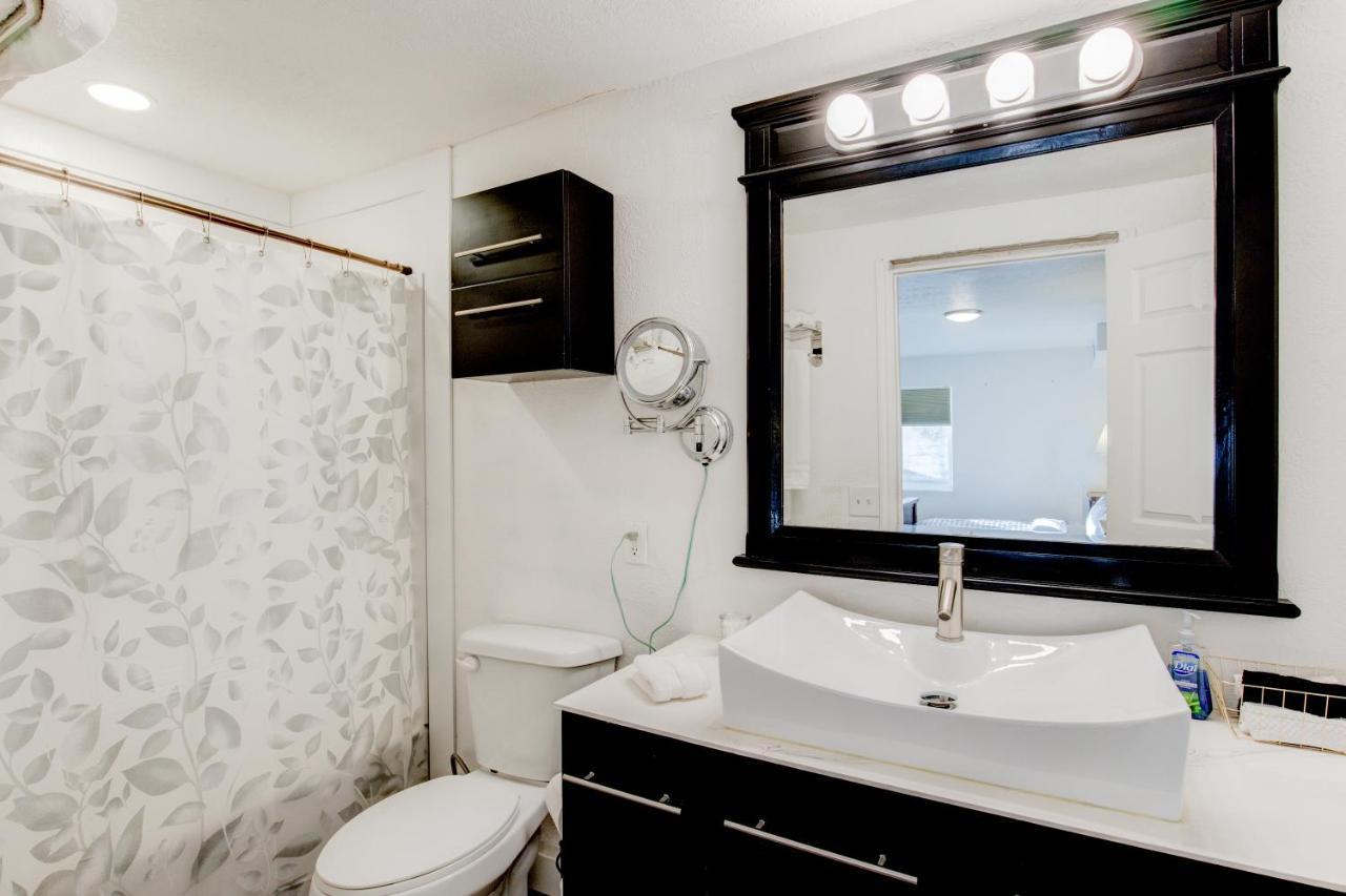 Modern Private Whole Unit 4 Bedroom Guest Suite King Bed Salt Lake City Dış mekan fotoğraf