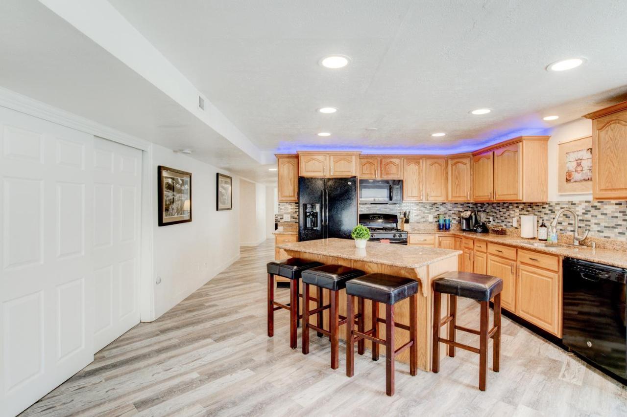Modern Private Whole Unit 4 Bedroom Guest Suite King Bed Salt Lake City Dış mekan fotoğraf
